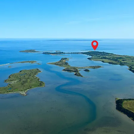 3 Bedroom Stunning In * Martofte