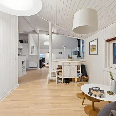 3 Bedroom Stunning In * Martofte