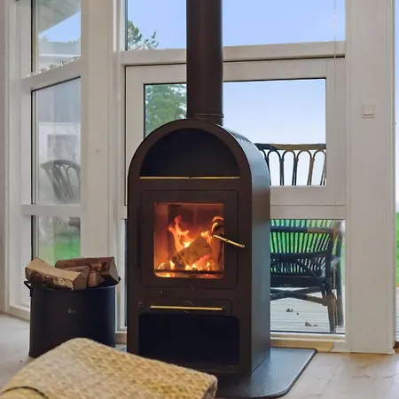 3 Bedroom Stunning In Martofte